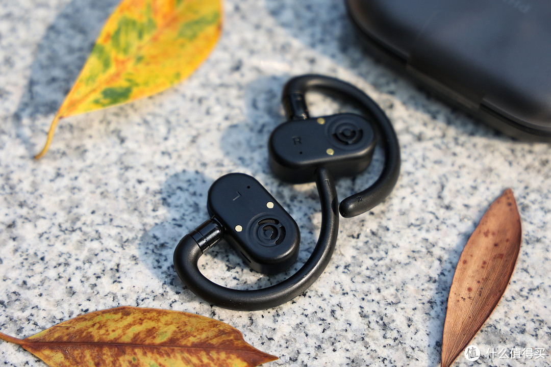 【耳边评测】OWS蓝牙耳机听音新方式——飞利浦A6708体验谈