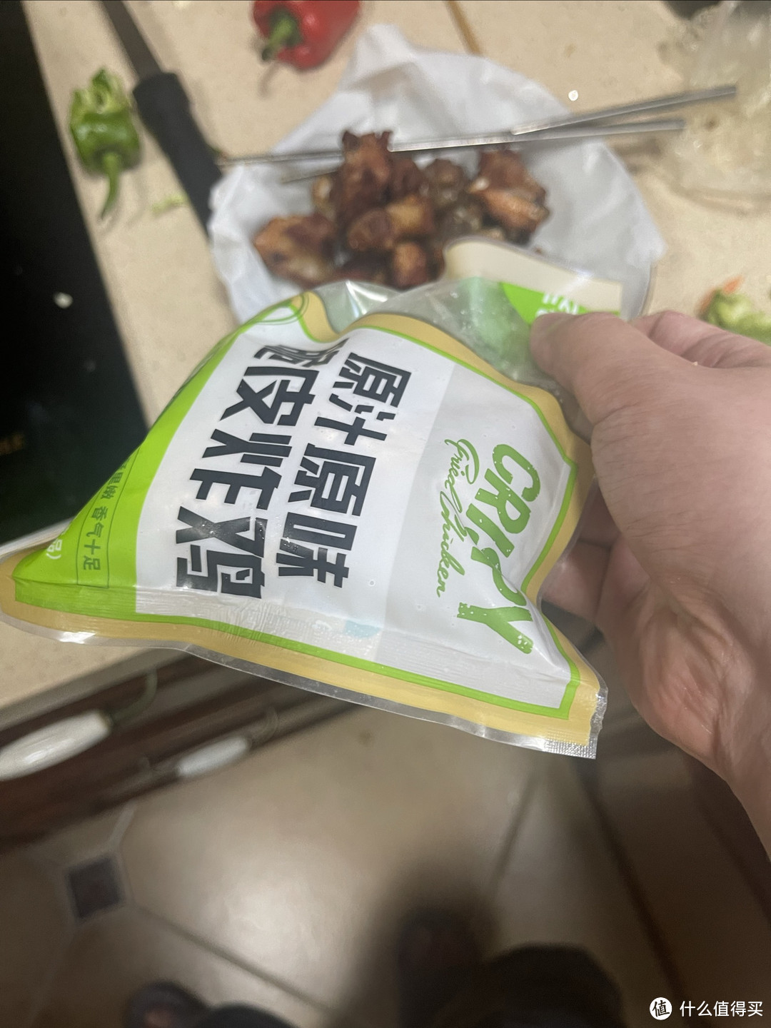 周末复刻了KFC的炸鸡，真好吃，两袋根本不够吃