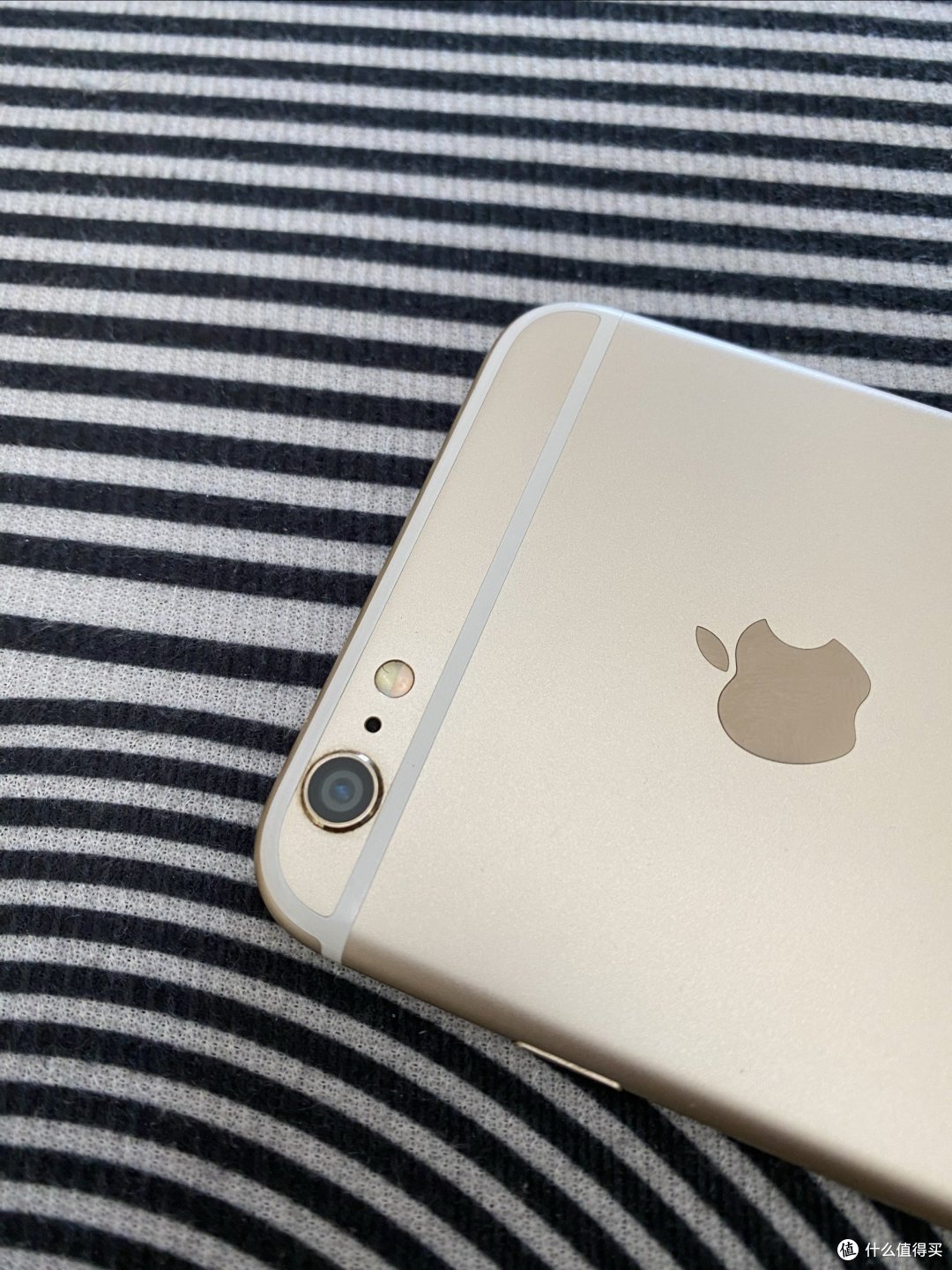 快十年的iPhone 还能使用最新的app!ios生态泰酷辣