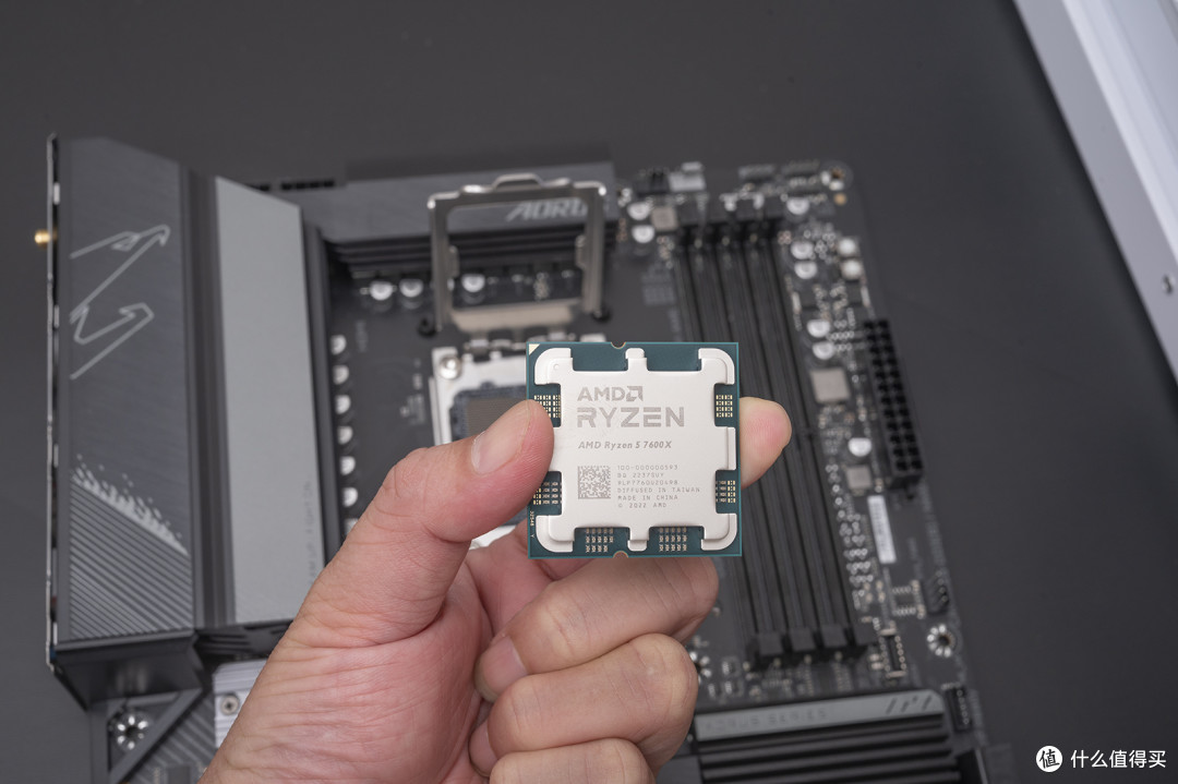 为什么CPU的耐热通常设置在105℃以下?
