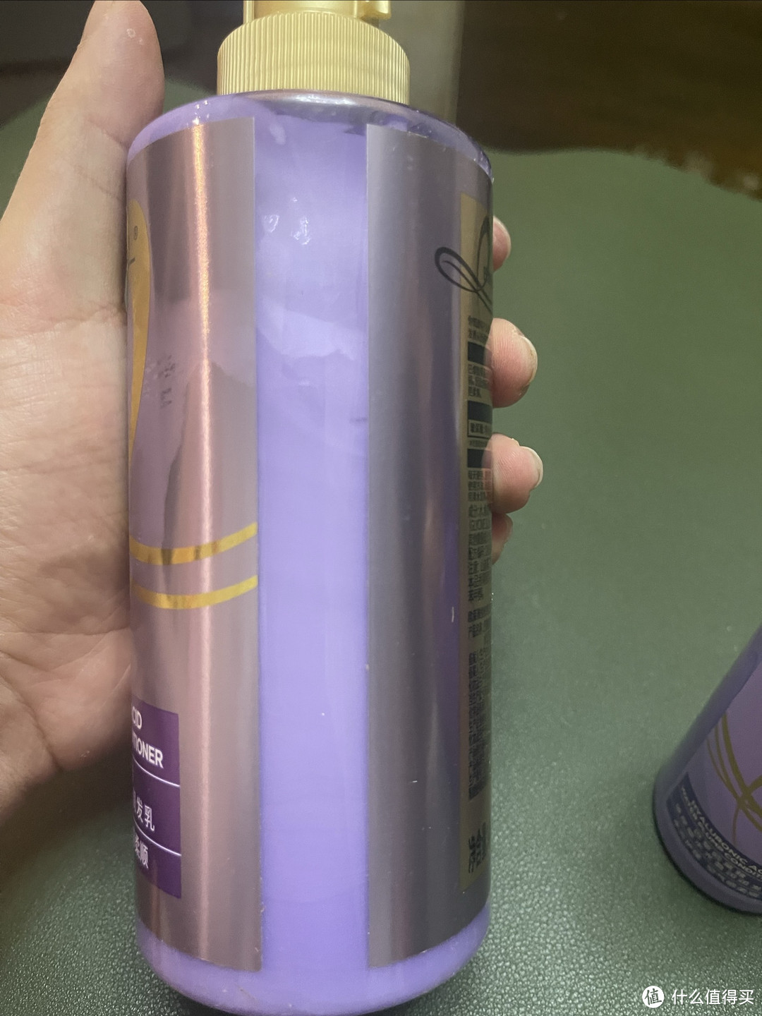这是一款用了会上瘾的洗护套装,托尼都说我的发质变好了