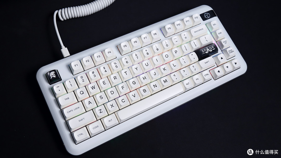 奇趣喵KR081 75%全铝套件+QQPAD套件评测：设计出彩，上手好用