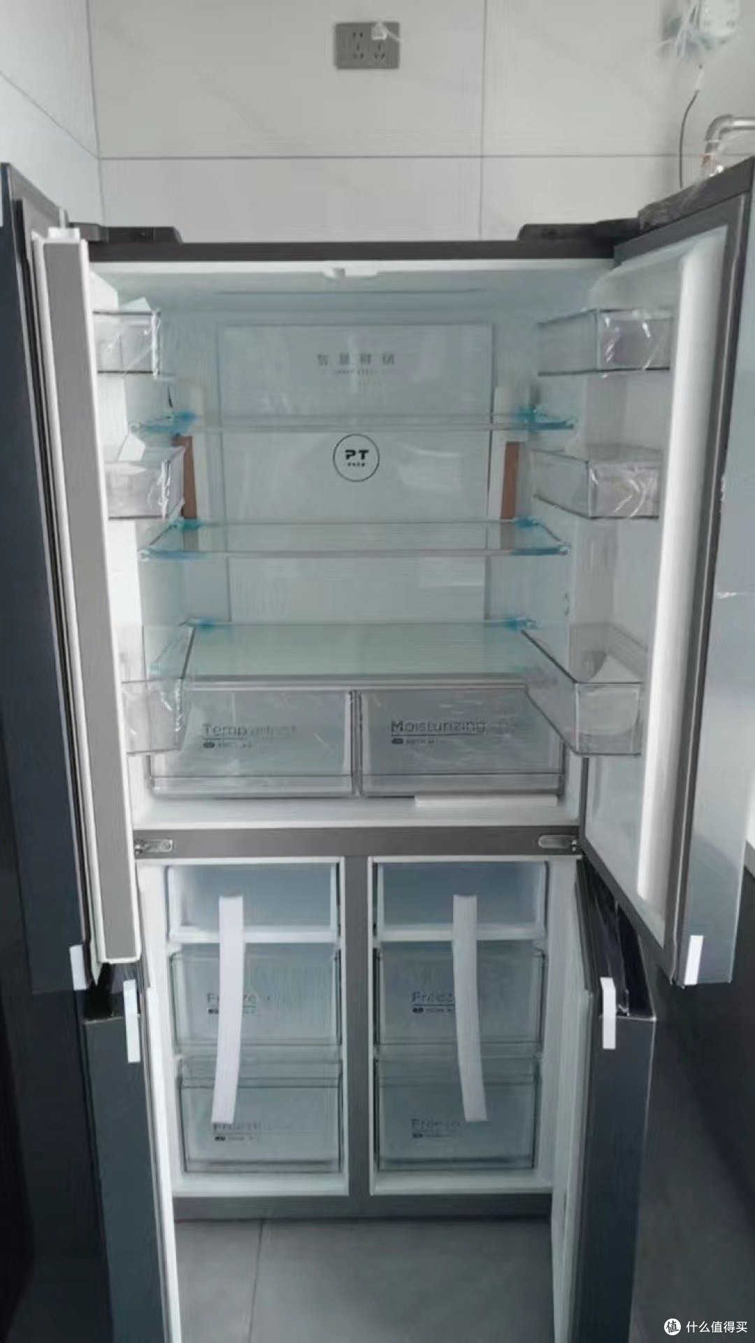 家居必备❗️美的冰箱:时尚与实用兼具的完美选择!