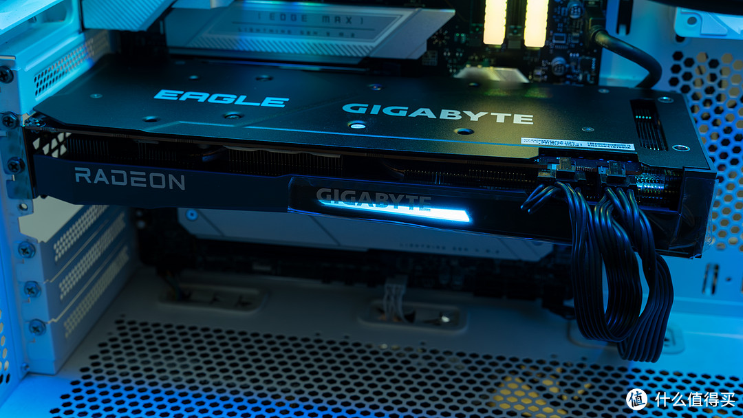 技嘉RX 6750 GRE 12GB Eagle猎鹰简测,超高性价比的2K游戏显卡
