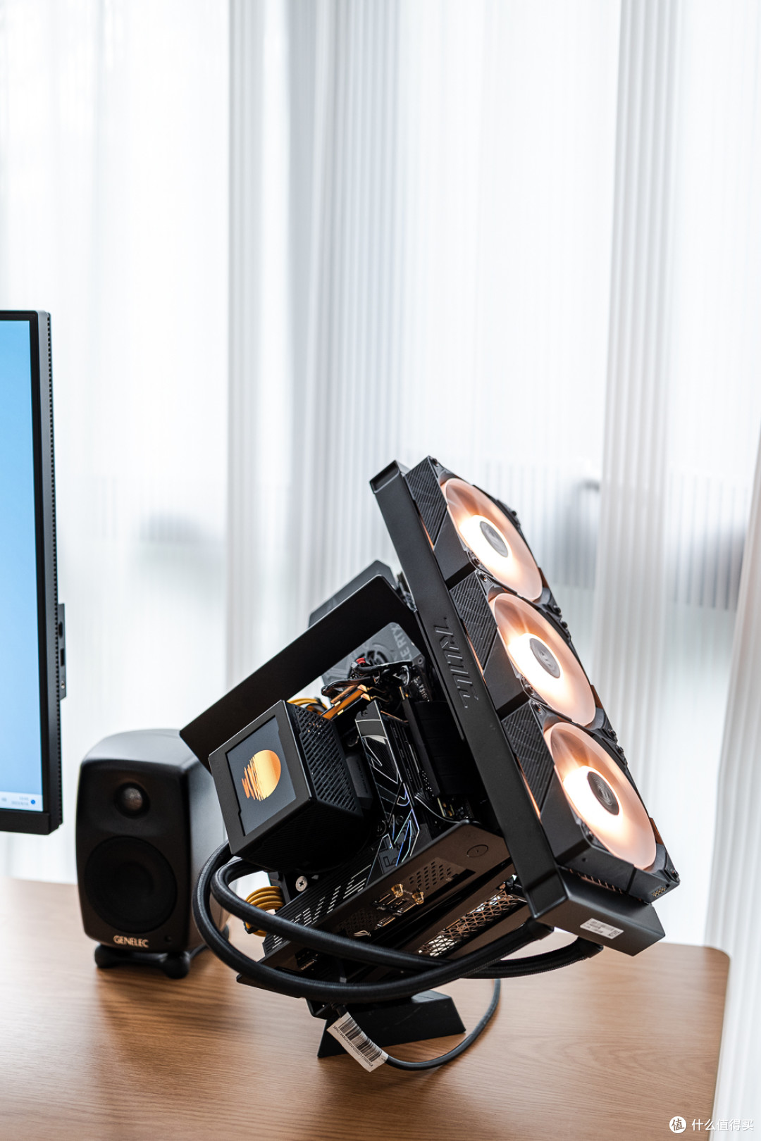 给老外一点小小的中国震撼?XAIT mini+华硕主板+索泰RTX4060 桌面手办装机