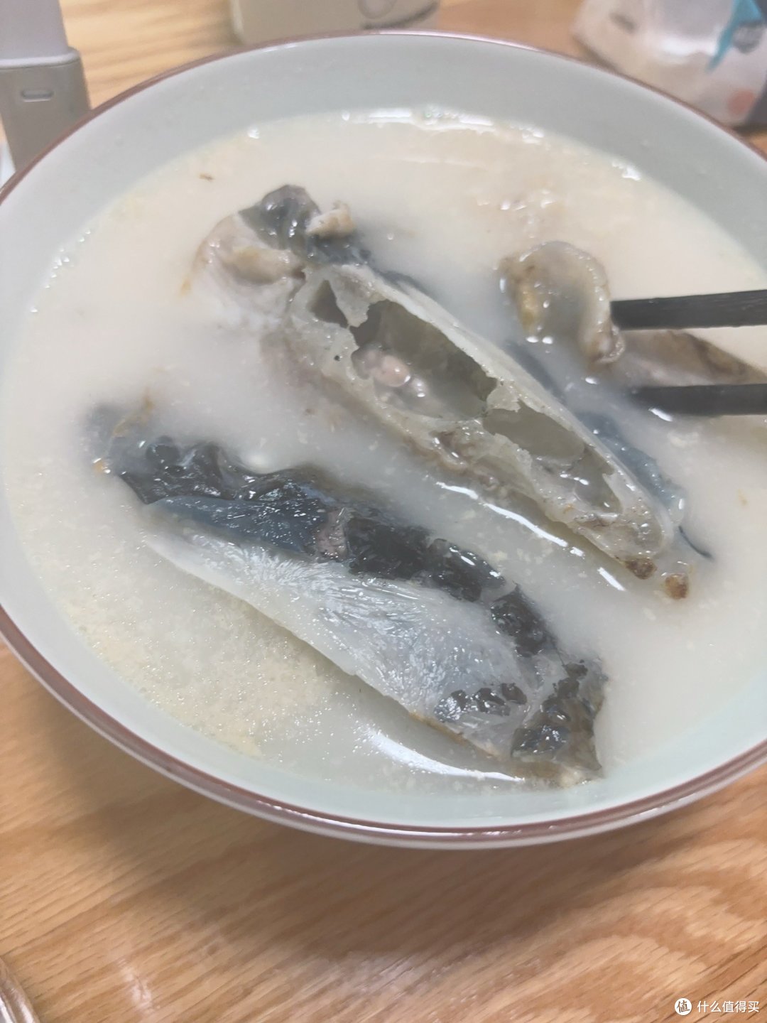 怎么做出美味的鱼汤和剁椒鱼头呢?猪老师教你