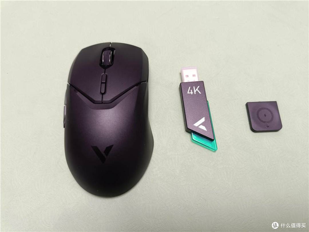 轻量化双模无线电竞游戏鼠标雷柏VT9PRO新体验
