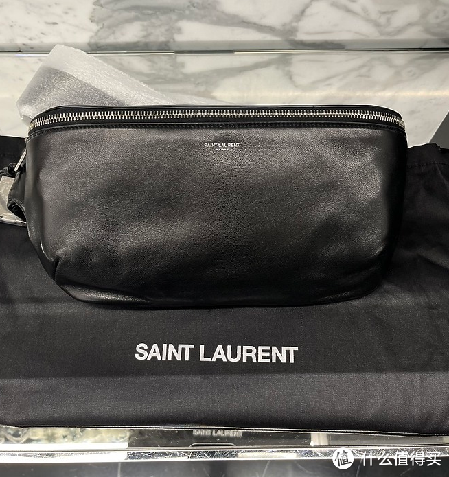 SAINT LAURENT 圣罗兰 CITY SAINT LAURENT 经典中的“战斗机” 小羊皮男士腰包