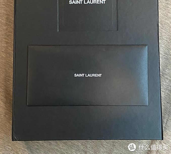 SAINT LAURENT 圣罗兰 CITY SAINT LAURENT 经典中的“战斗机” 小羊皮男士腰包