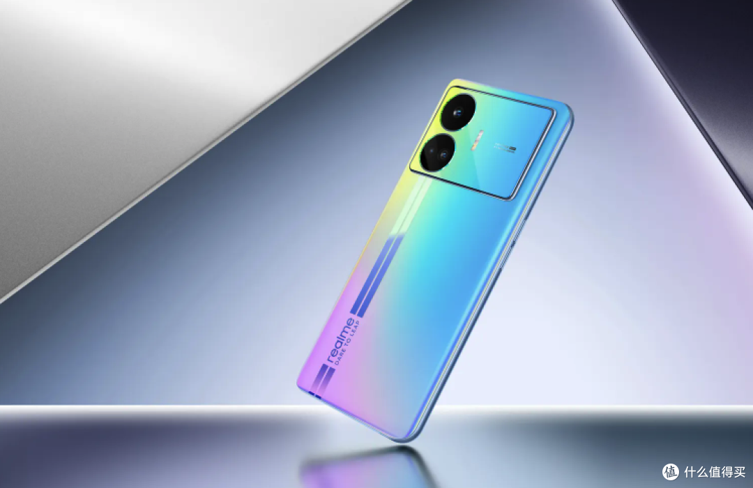 中端手机大爆发,16GB+1TB才1909元,6年不卡很受欢迎