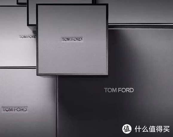 TOM FORD口红黑管哑光 TF16 斯嘉丽红 显白正红色