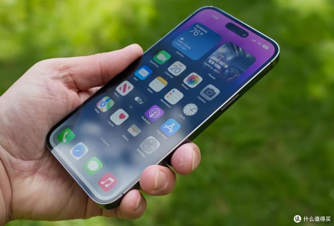 意想不到!被疯狂诟病的iPhone15系列,销量超过了14系列,为啥?