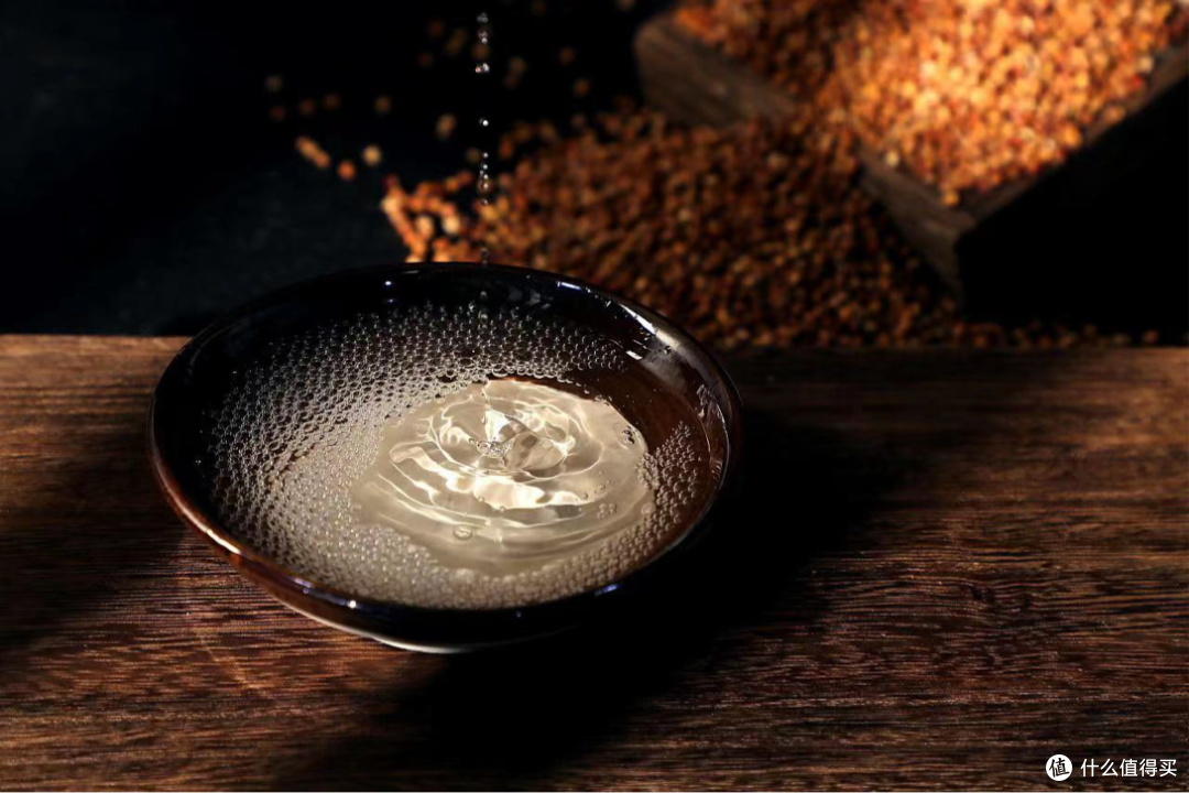 比“酒精酒”还坑人?老酿酒师透露:有3种酒最好别碰,伤财伤身