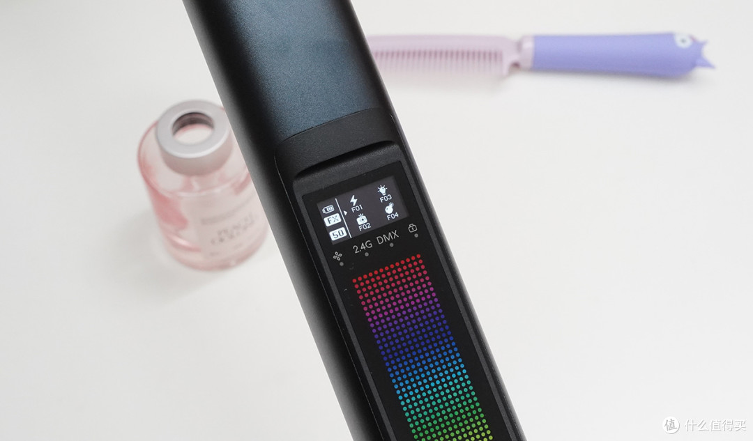 2.4G、网口、APP全用上 灯棒中的遥遥领先——纽尔TL60 RGB灯棒测评