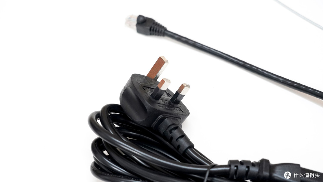 2.4G、网口、APP全用上 灯棒中的遥遥领先——纽尔TL60 RGB灯棒测评