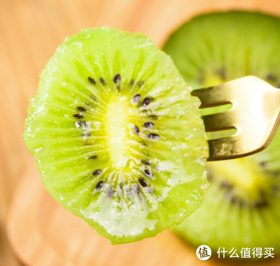 陕西猕猴桃：鲜美多汁，营养美味，多种食用方式，快来品尝吧！