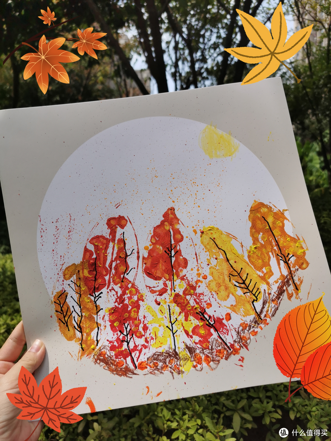 秋天是五彩斑斓的季节，最适合做树叶手工啦！