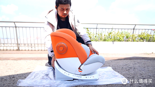 千元档智能全阶i-Size安全座椅启橙壳壳椅Pro使用体验