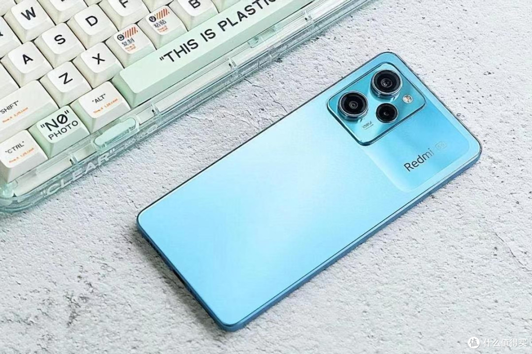 红米夺食:跑分超90万,12GB+512GB+5080mAh+天玑8200-Ultra,仅1699元