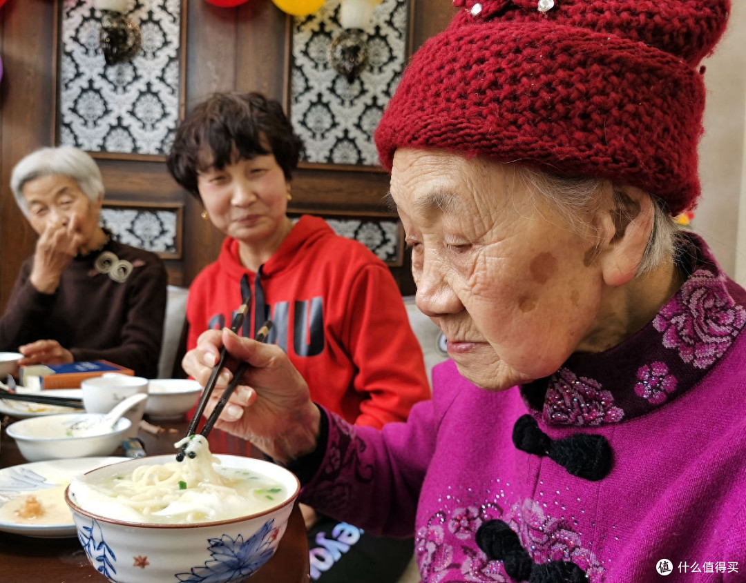九九重阳节,记得“1晒、2吃、3做”,寓意幸福美满、健康长寿