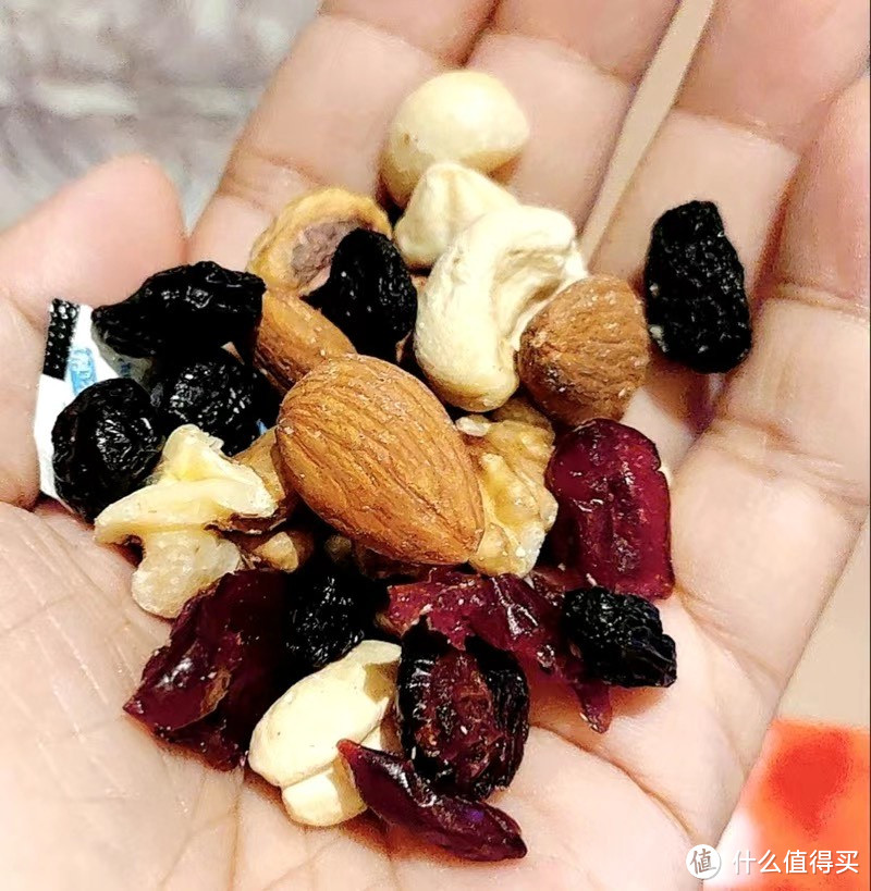 三只松鼠每日坚果750g/30袋 坚果礼盒零食干果开心果核桃仁腰果送礼