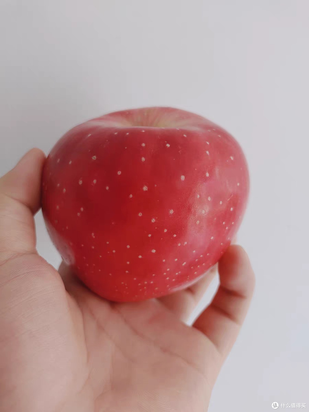 来一口甜甜的苹果！