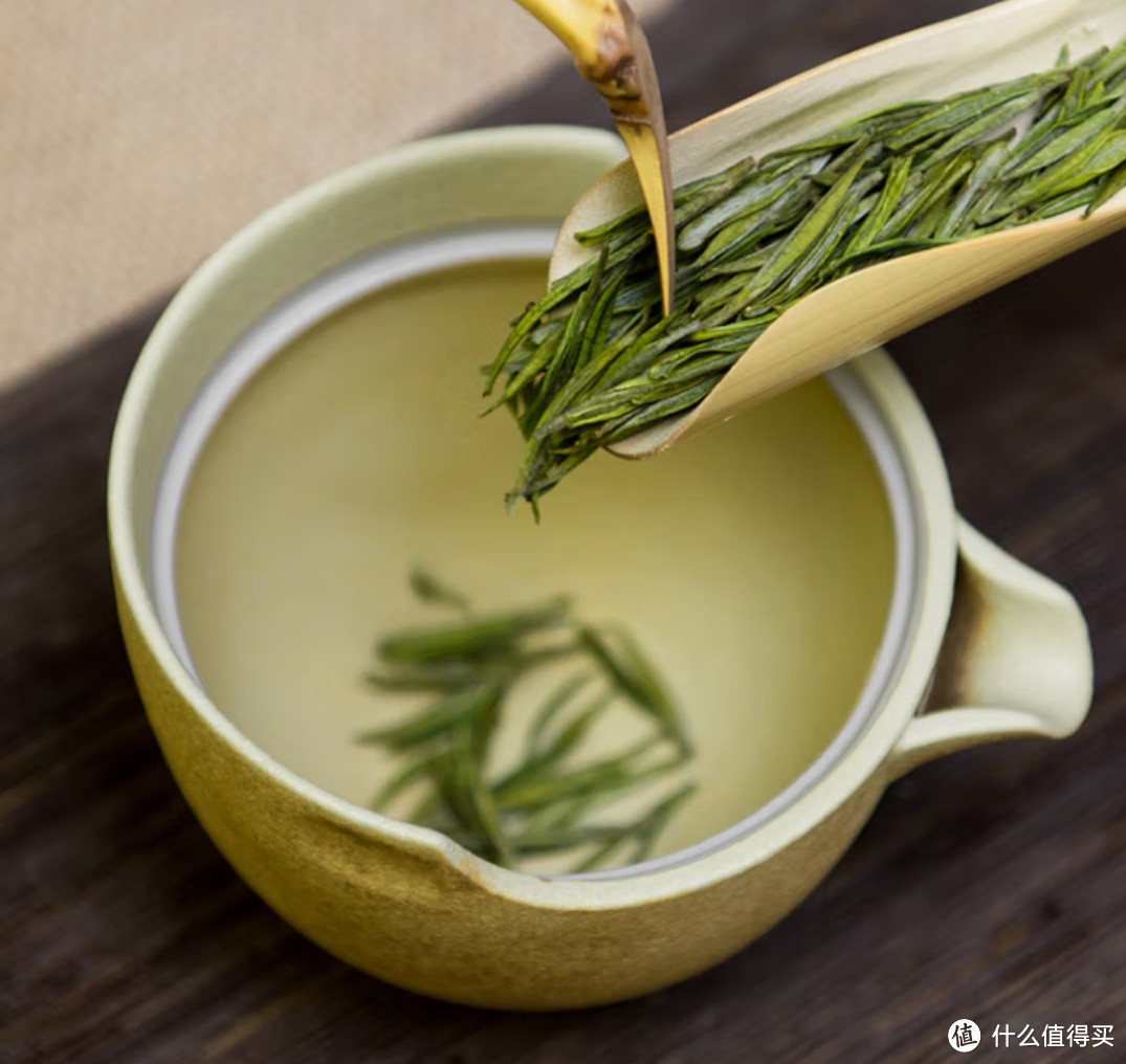 安吉白茶不是白茶,他是绿茶,呵呵
