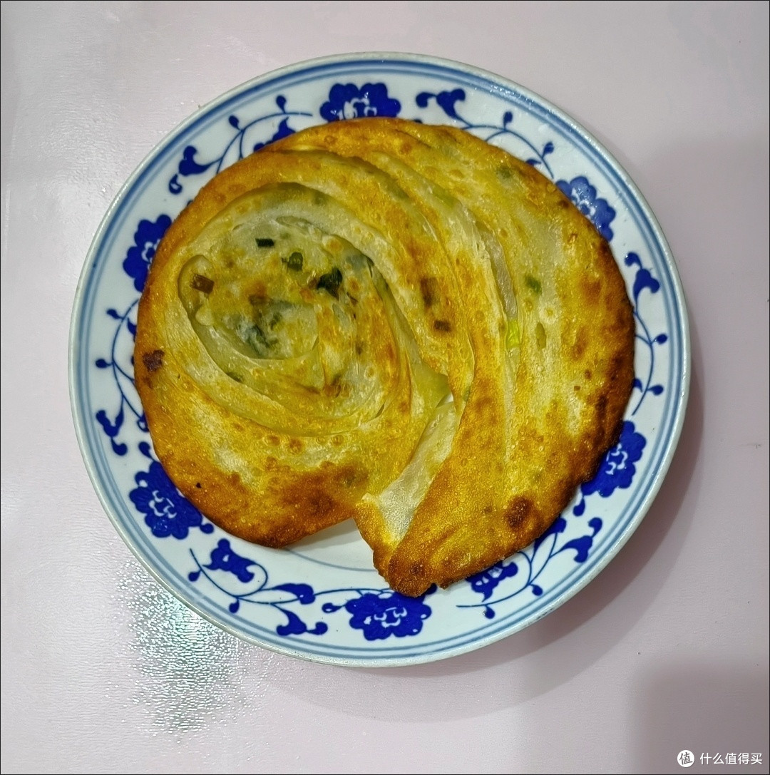 这个葱油饼看到馋了没