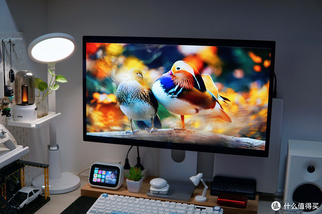 苹果Studio Display显示器平替，我用酷优客5k+笔电+ipad组一套桌面