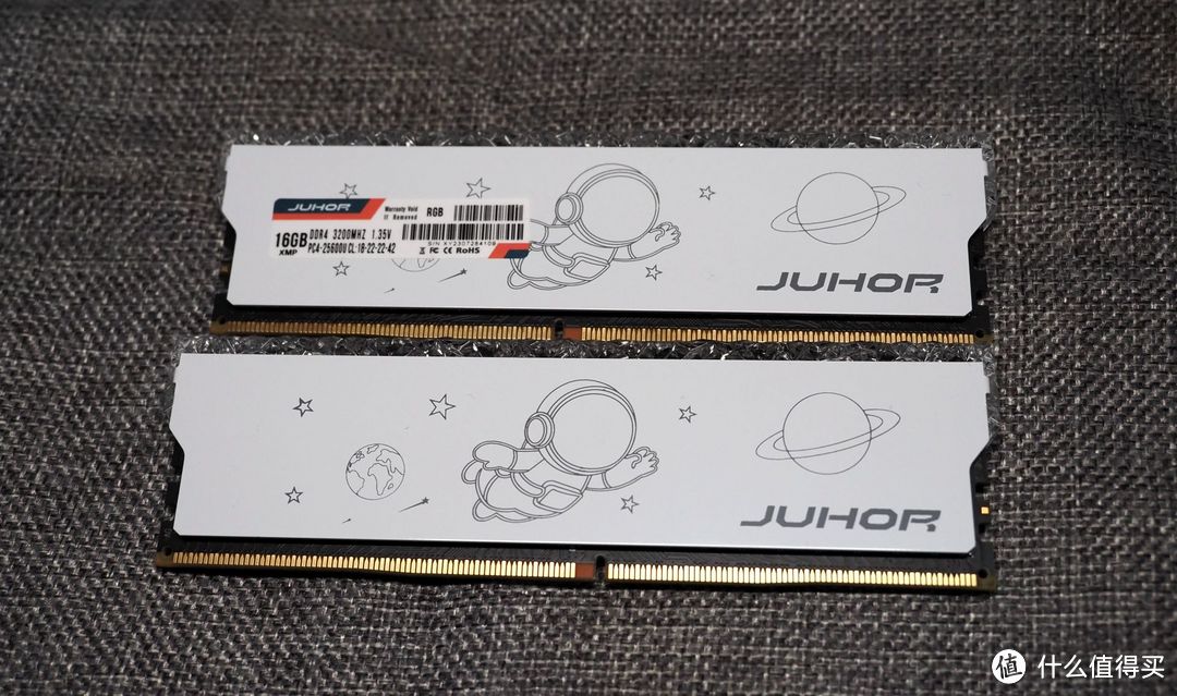 双十一必买好物：JUHOR玖合 DDR4 星耀系列 三星颗粒RGB套条 内存条