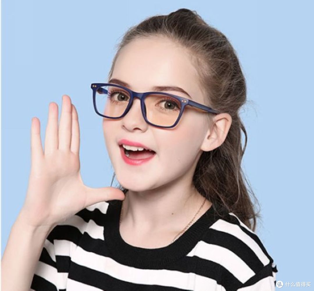 家长必看!教你如何选购儿童近视眼镜,4个要点不能忽视!