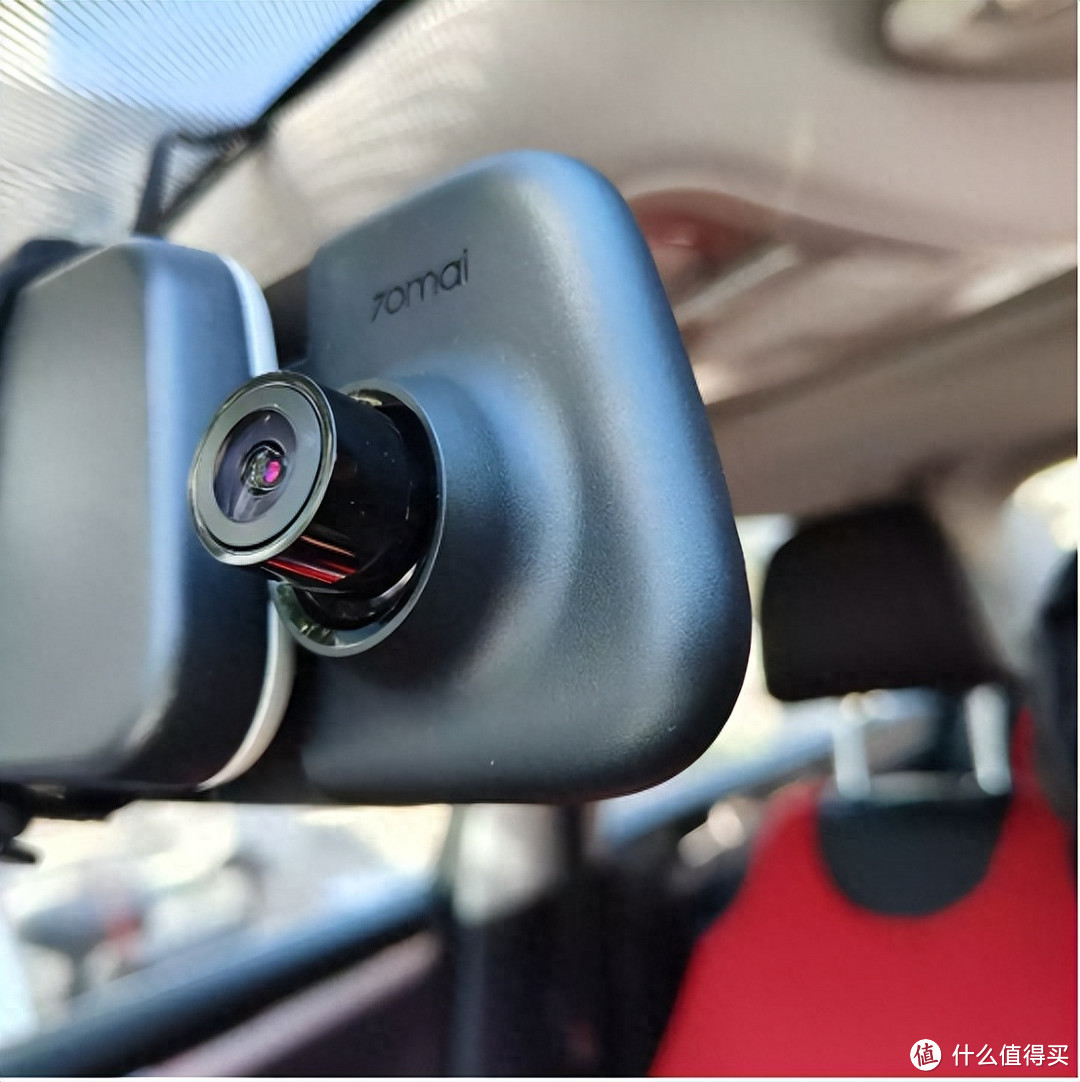 3K超清双录，安全驾驶新体验：70迈流媒体记录仪S500评测