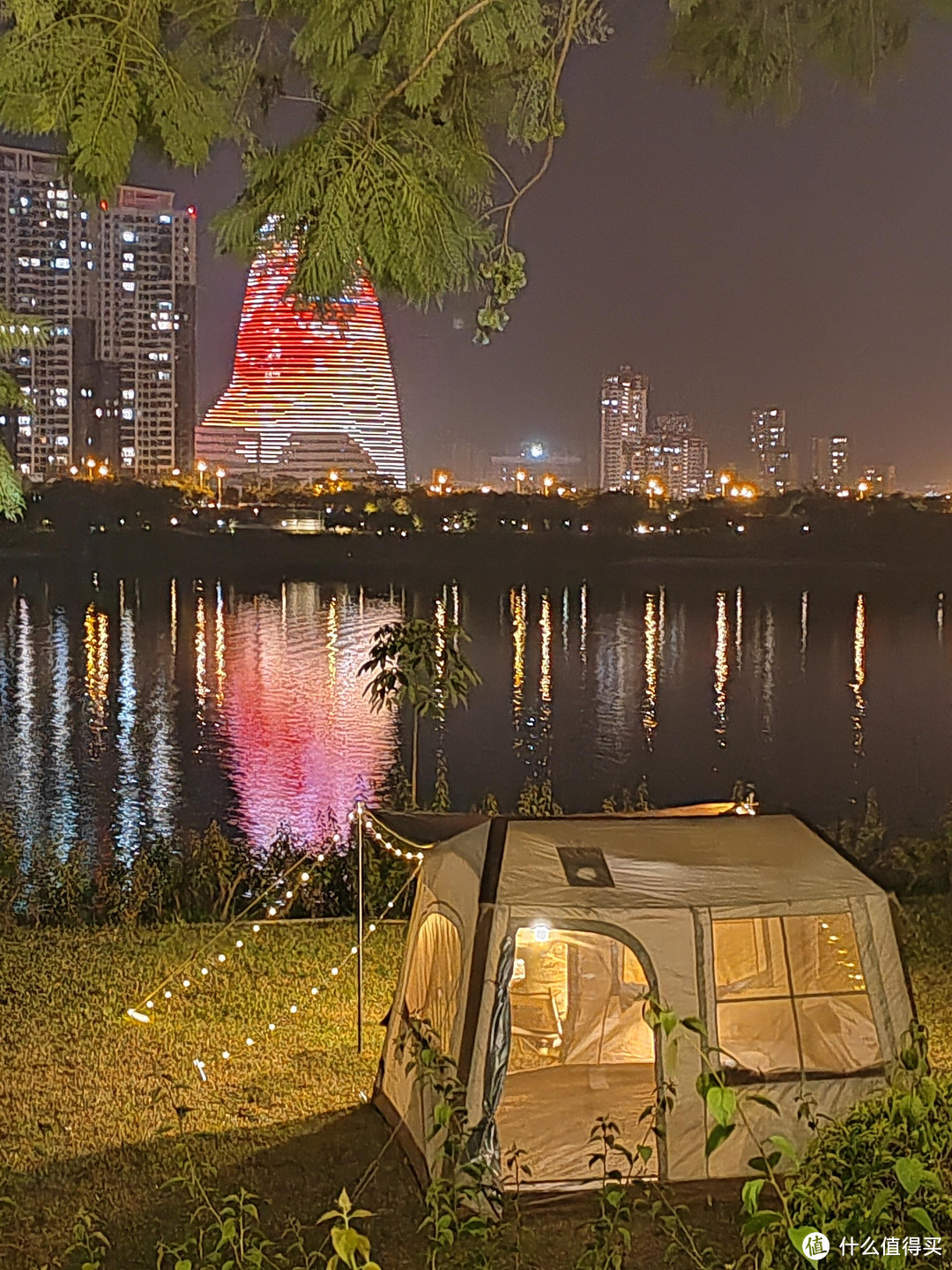 喜欢露营，但又讨厌搭建，嫌麻烦？一宿原上自动充气帐篷安排一下