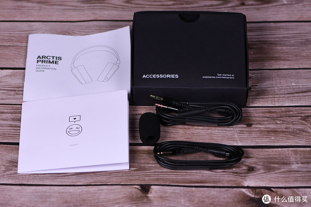 你敢信?399元就能感受Hi Res音质!上手赛睿Arctis寒冰Prime游戏耳机