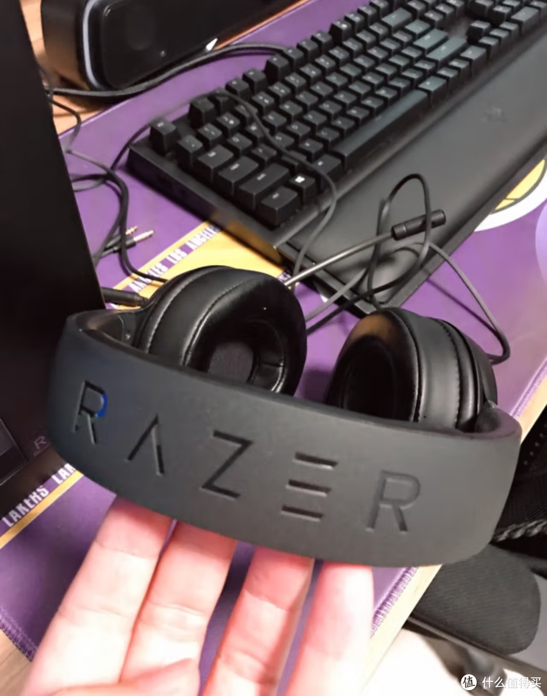雷蛇 Razer 北海巨妖标准版X头戴式游戏耳机值得你拥有