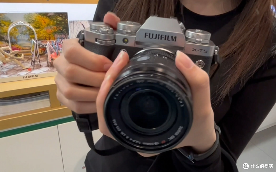2023年最值得买的相机:富士x-t5,索尼a7m4,佳能r10呼声颇高!