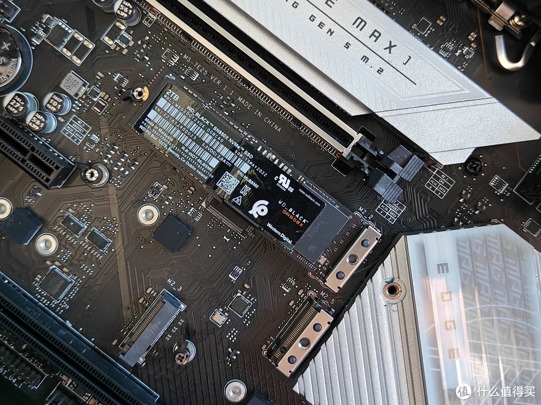玩游戏旗舰就是爽,双11促销价更值,西部数据WD_BLACK SN850X旗舰硬盘使用实测