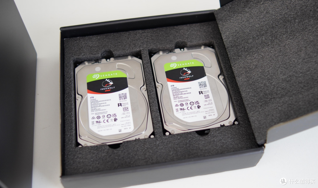 绿联DX4600:1699元的四盘位NAS深度使用体验