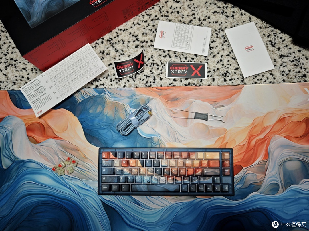冠军键盘再升级,艺术和FPS完美结合:CHERRY XTRFY K5V2洪流首发评测