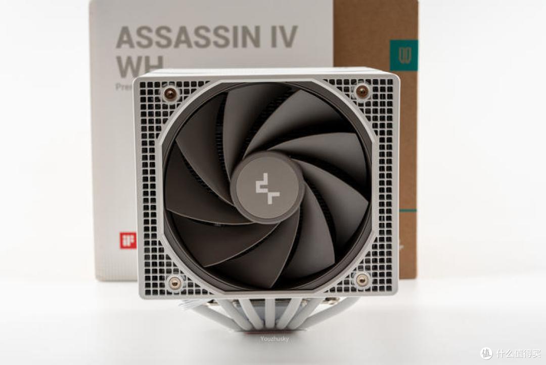 风吹大波浪——4090金属大师AIO+Z790刀锋钛MAX+九州风神CH560数显纯白装机展示
