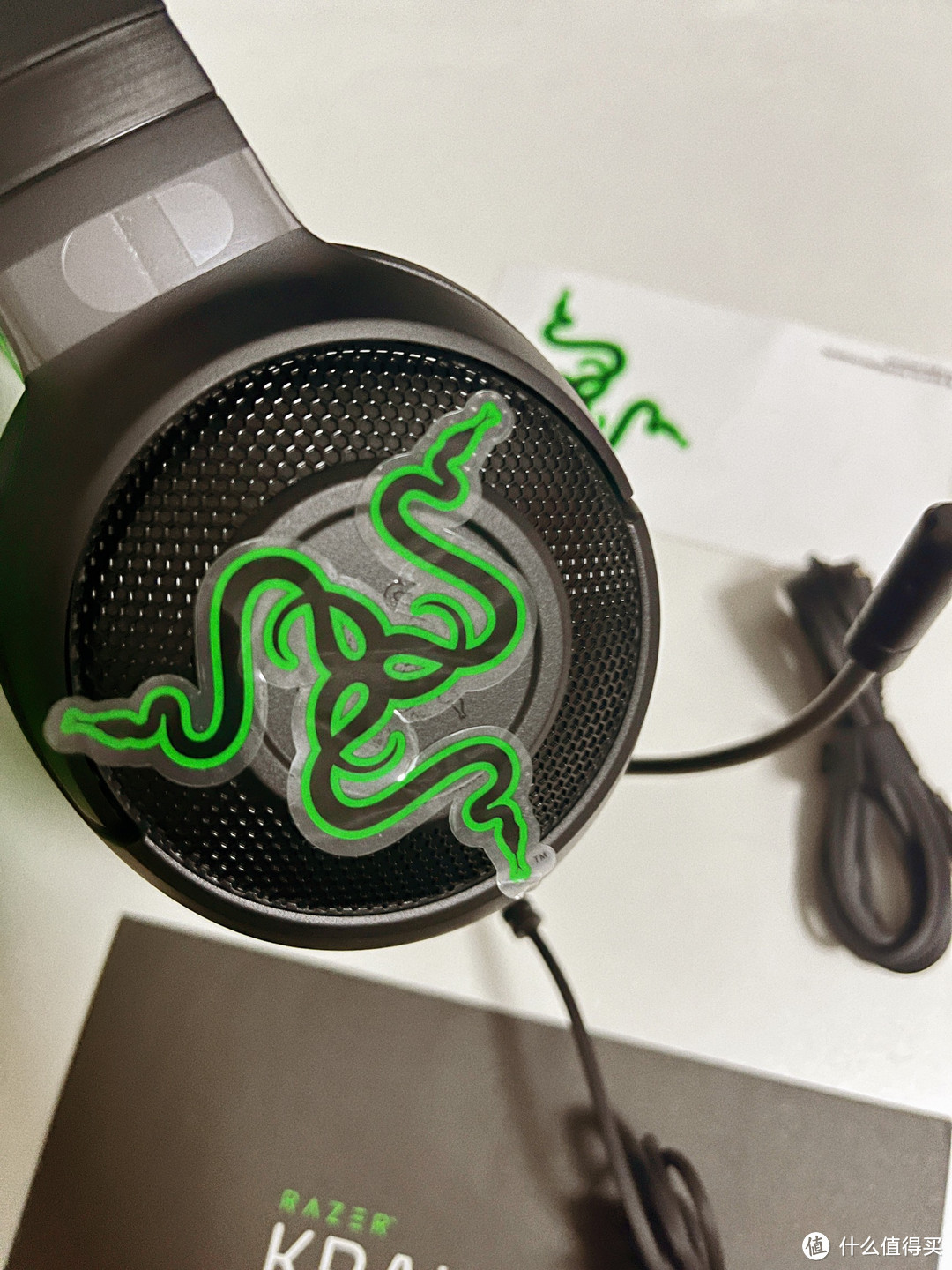￼￼头戴式游戏耳机｜雷蛇 Razer 北海巨妖标准版X，给你更舒适的游戏体验！