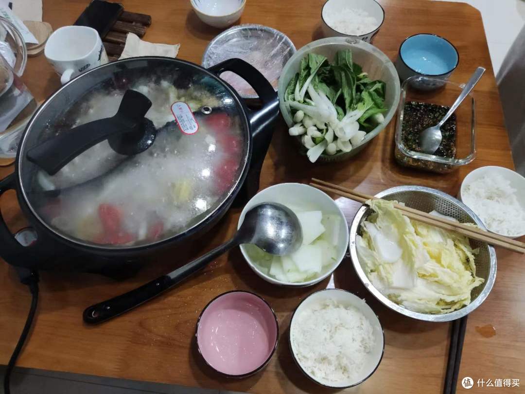 一桌子菜