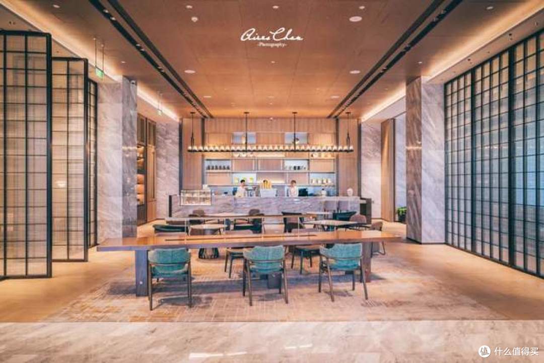 大湾区新店开业!景观无敌的希尔顿实力演绎华屋芳园