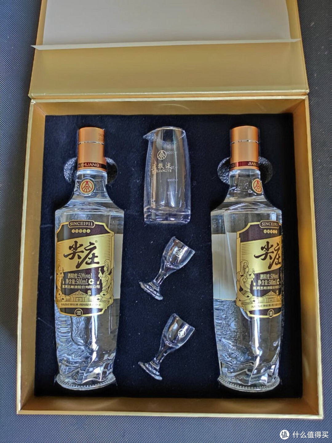 跟着行家选酒！这4款纯粮白酒好喝便宜，性价比超高，碰到别错过