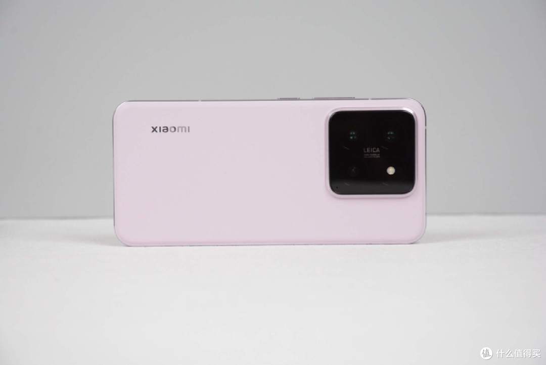 卖不动了?iPhone15系列实惨,不到2个月遭遇两大强劲对手?
