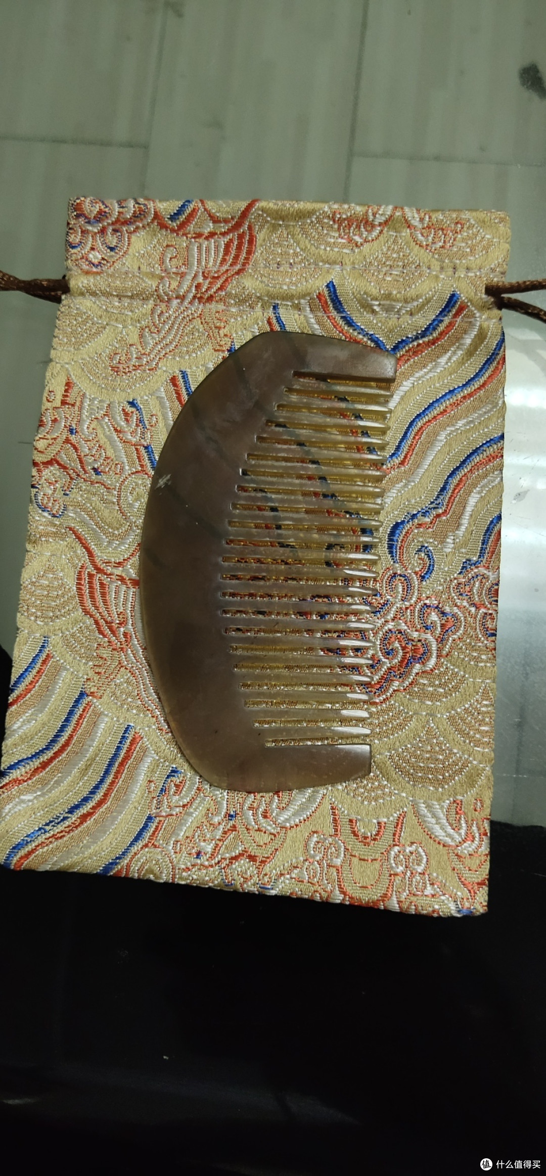 怎么选择适合自己的牛角梳