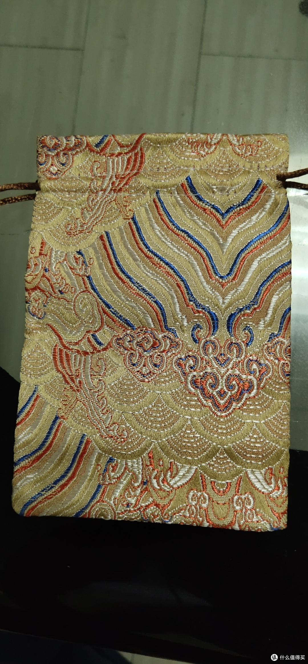 怎么选择适合自己的牛角梳