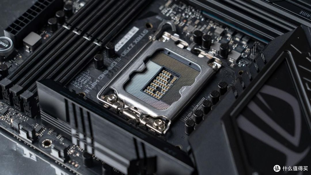 升级尺度比i9大 酷睿14代的真正排面 i7-14700K台式机处理器评测
