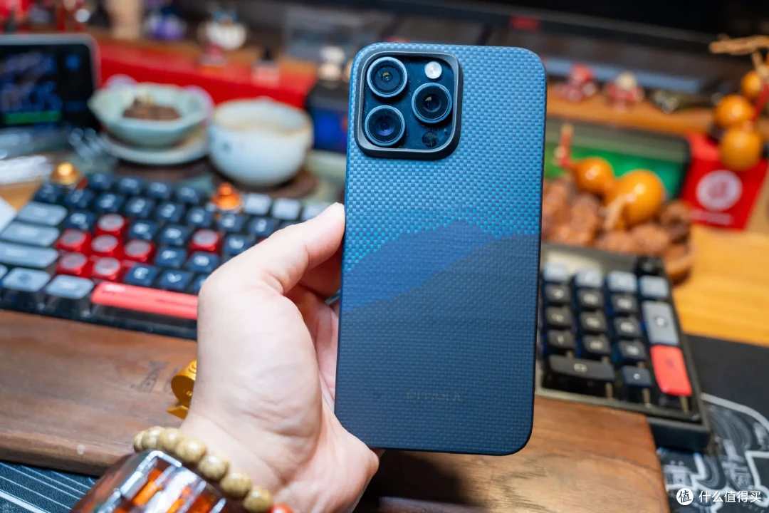 iPhone15ProMax最强配件来袭—PITAKA山与星河山系列凯芙拉手机壳