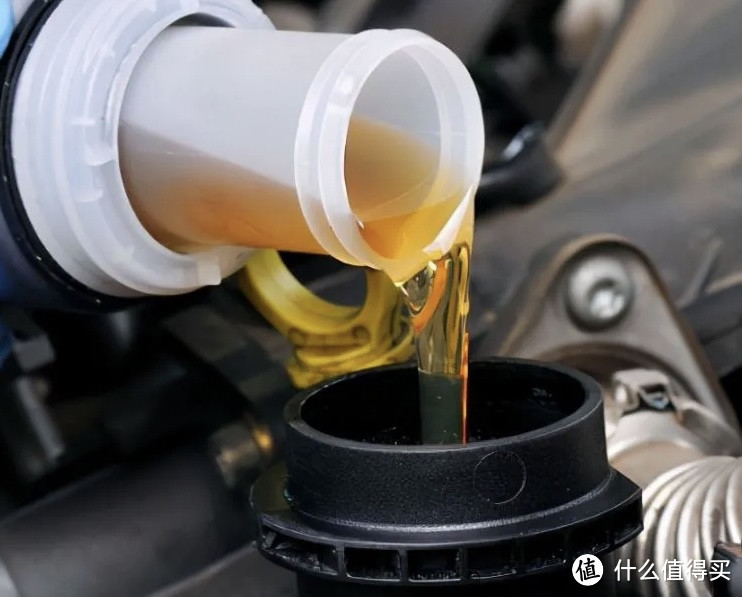 汽车该保养了，网购机油便宜，该怎么选购呢？